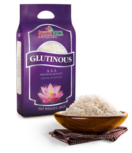 Lotus's Glutinous Rice 2kg package of premium sticky rice, ideal for making traditional desserts, dumplings, sushi, and other Asian rice dishes.