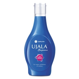 Chamak Fabric Whitener 100ML Bottle, A Liquid Fabric Brightener Designed To Enhance Whiteness And Remove Dullness From Clothes, Shown In A Small Bottle With Chamak Branding And Product Label Clearly Displayed.