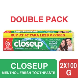 A twin pack of Closeup Menthol Fresh toothpaste containing two 100g tubes, designed to provide long-lasting fresh breath with a cooling menthol formula, packaged for everyday oral care and convenient household use.