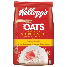 Kellogg’s Oats 900g pack of whole grain rolled oats, high in fiber and nutrients, ideal for healthy breakfast porridge, smoothies, baking, and balanced daily meals.