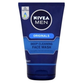 Nivea Deep Clean Refresh Wash Gel, 100ml facial cleanser in a blue squeeze tube with a flip-top cap, designed to deeply cleanse skin and leave it feeling refreshed.