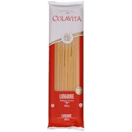 Colavita Fettuccine 500g pack of classic flat ribbon pasta, perfect for preparing authentic Italian dishes with creamy sauces and seasonings.