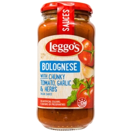 Leggo's Pasta Sauce Bolognese Tomato Garlic 500g jar of rich tomato and garlic Bolognese sauce, perfect for pasta, spaghetti, and authentic Italian-style meals.