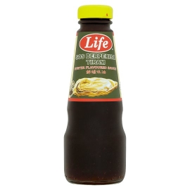 Life Oyster Flavoured Sauce 250g bottle of savory oyster-style sauce, ideal for adding rich flavor to stir-fries, noodles, seafood, and Asian cuisine.